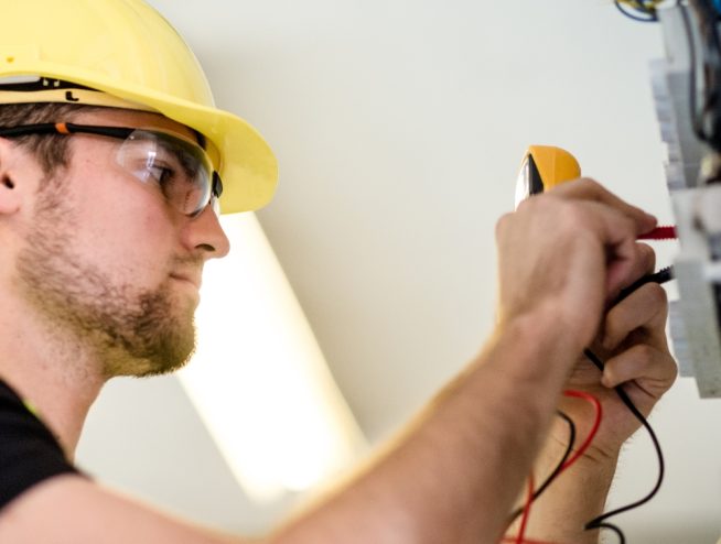 Expert Commercial Electrician Albany Creek, 4035 336