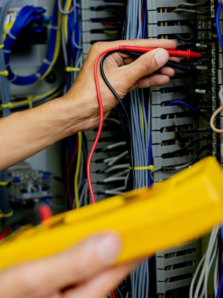 Electrical Contractor Duties in Queensland Explained 80